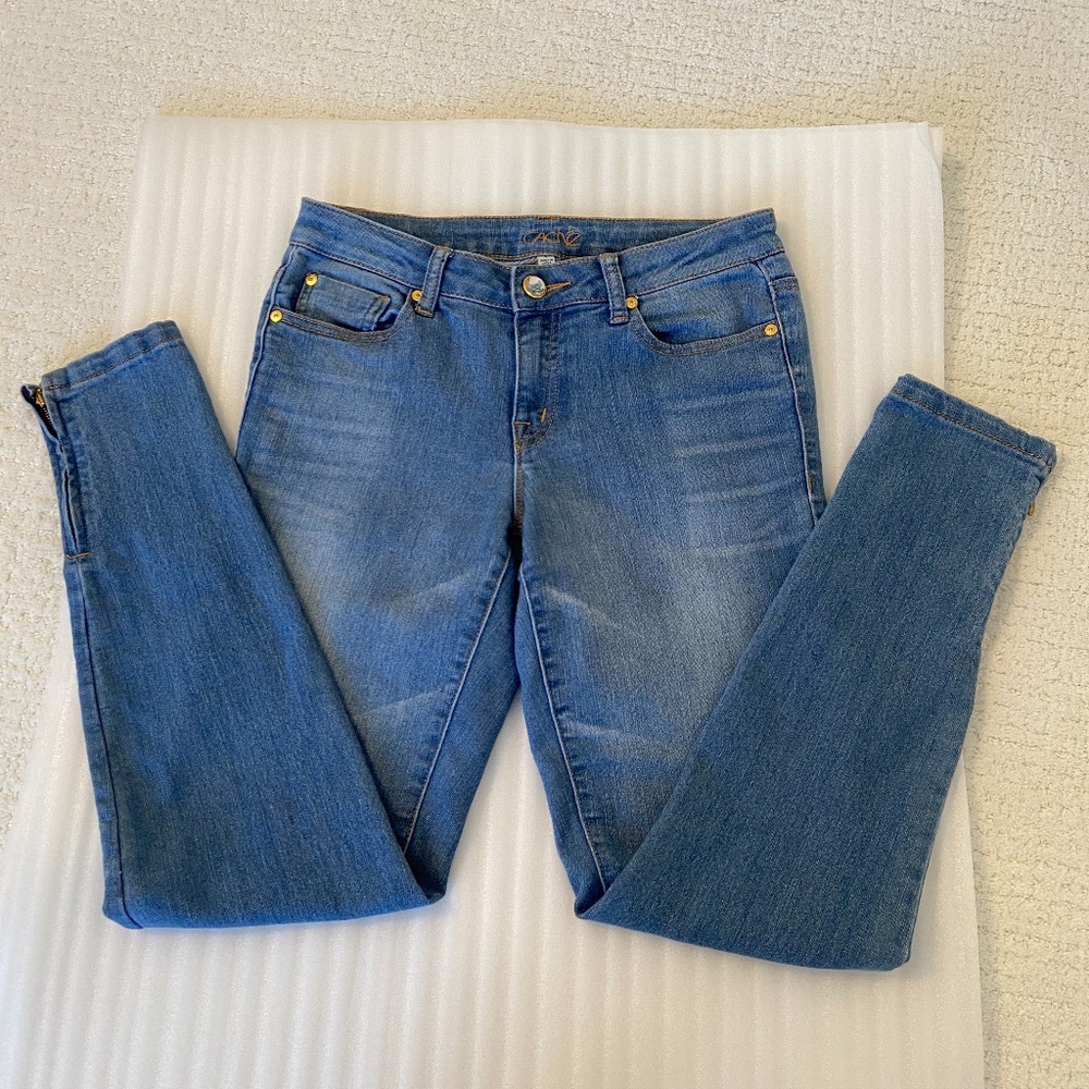 Cache Jeans